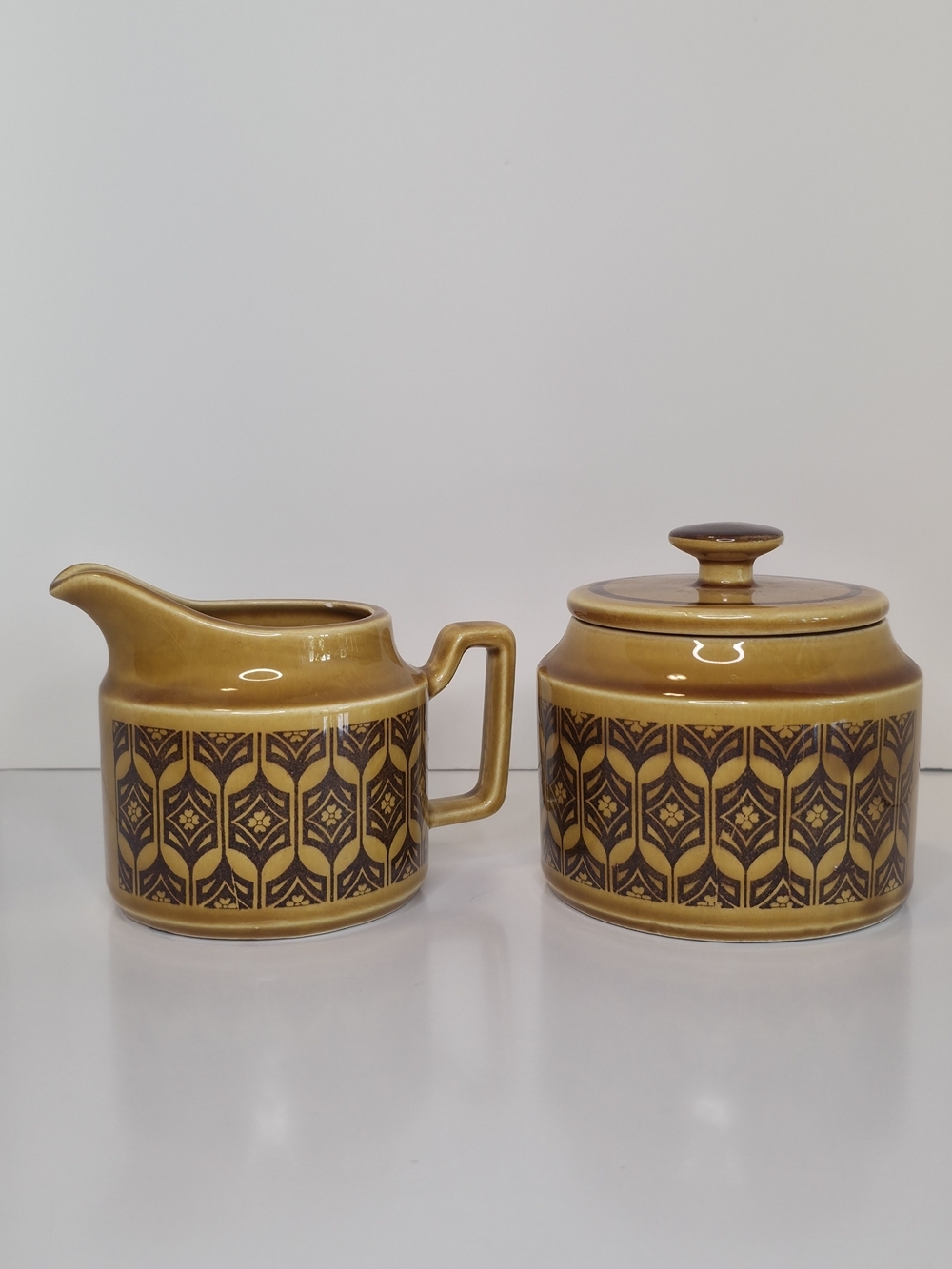 Vintage Royal Sealy Japan Sugar Bowl with Lid & Creamer Set Brown Amber MCM